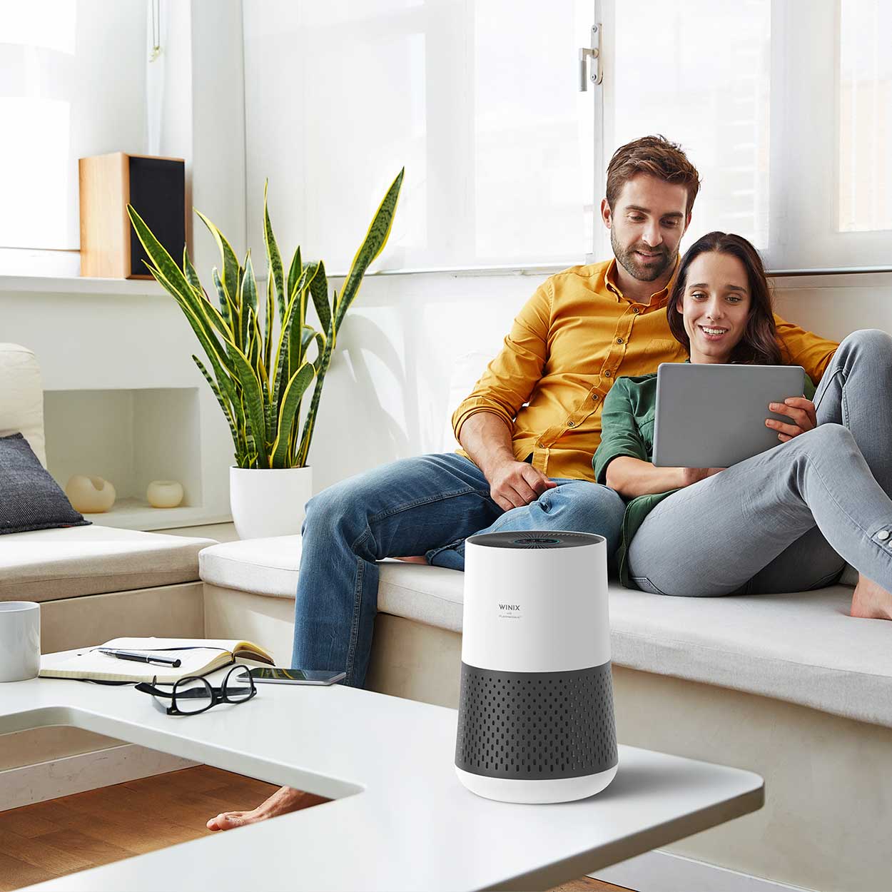 WINIX ZERO Compact air purifier in a living room